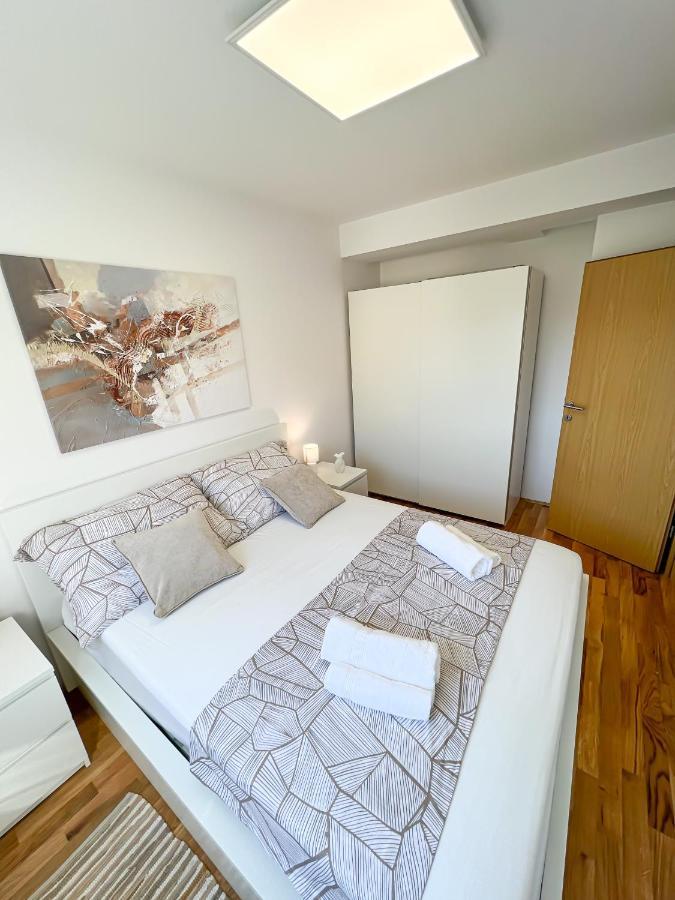 Holiday Star Apartment Trogir Eksteriør bilde